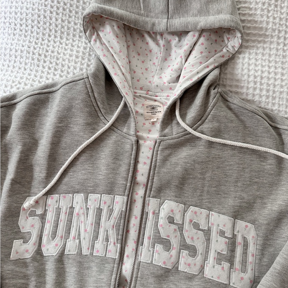 Floral Sunkissed Coconut Zip Hoodie